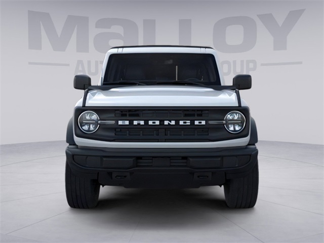 2025 Ford Bronco Base Image 3 of 25