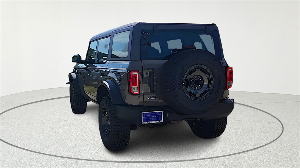 2025 Ford Bronco Base Image 6 of 31