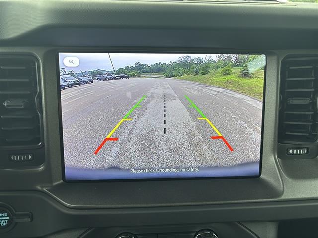 2025 Ford Bronco Base Image 17 of 26