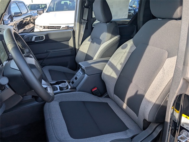 2025 Ford Bronco Big Bend Image 5 of 16
