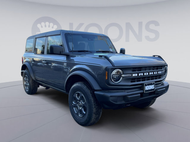 2025 Ford Bronco Big Bend Image 2 of 24