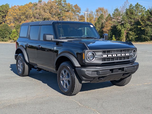 2025 Ford Bronco Big Bend Image 4 of 33
