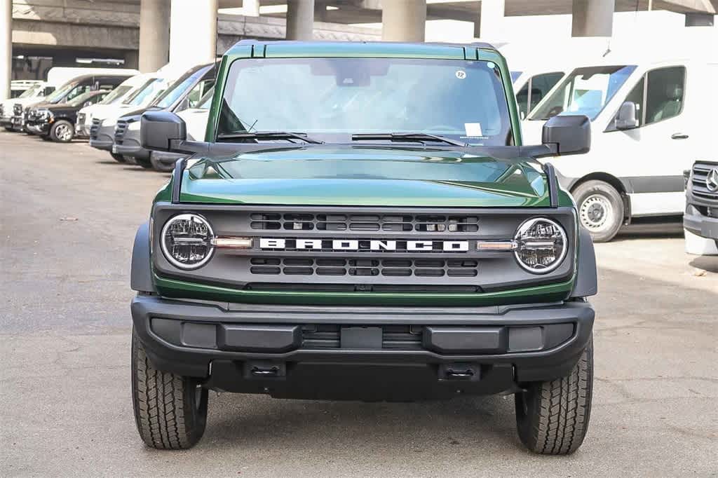2025 Ford Bronco Big Bend Image 2 of 28
