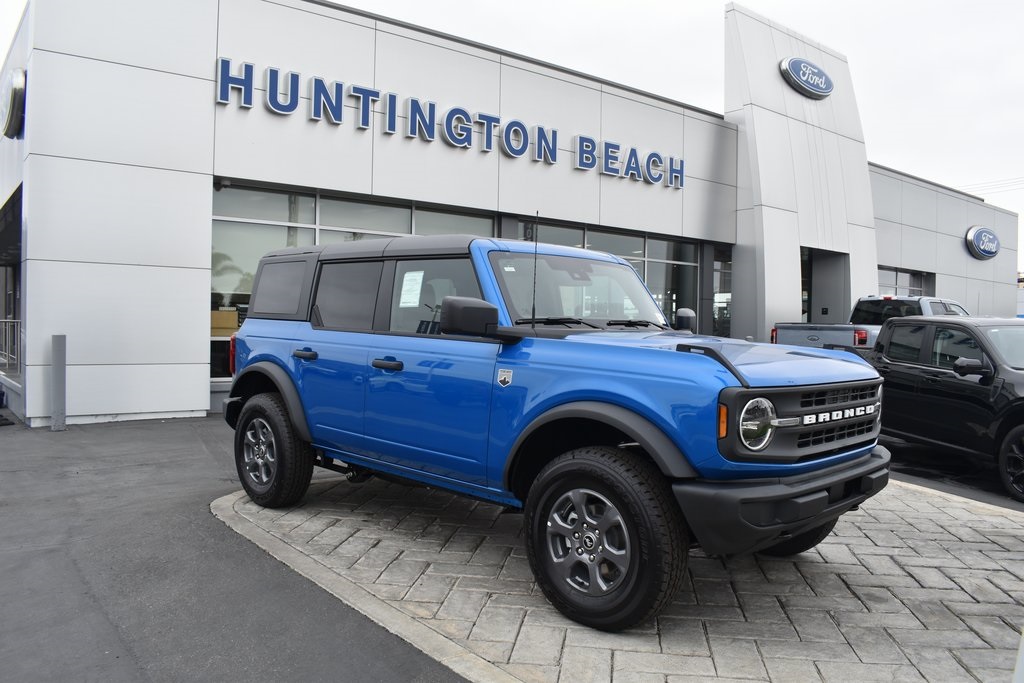 Vehicle image 5 of 42