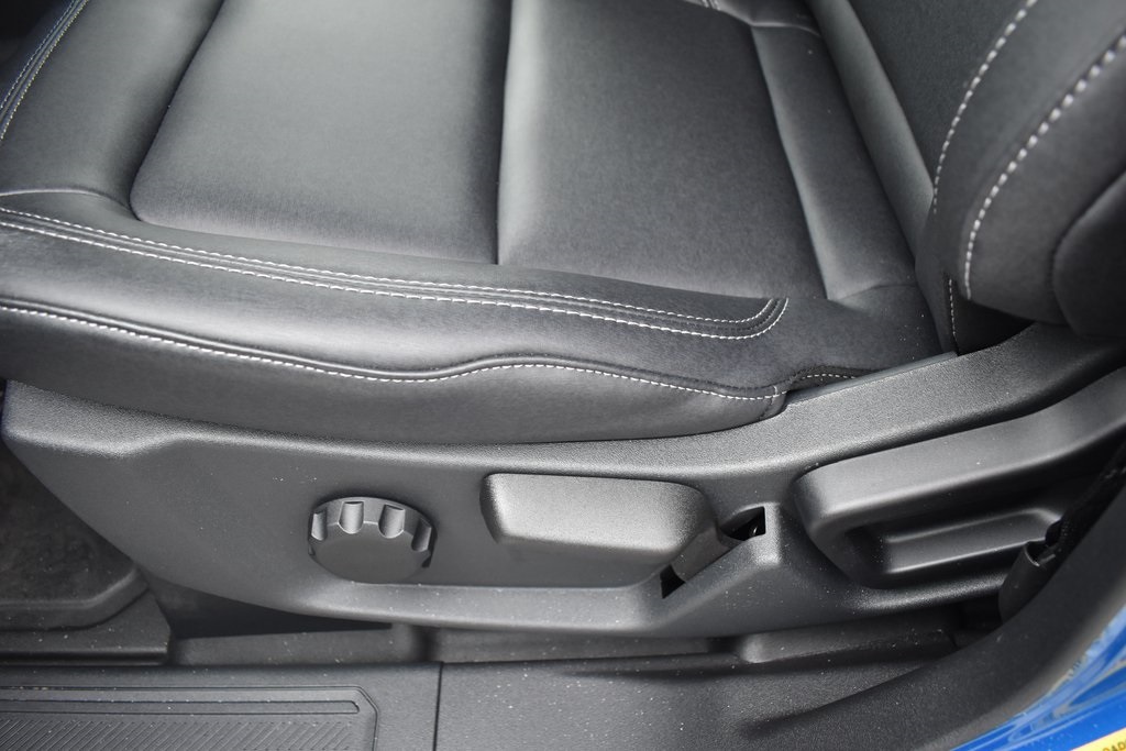 Vehicle image 21 of 22