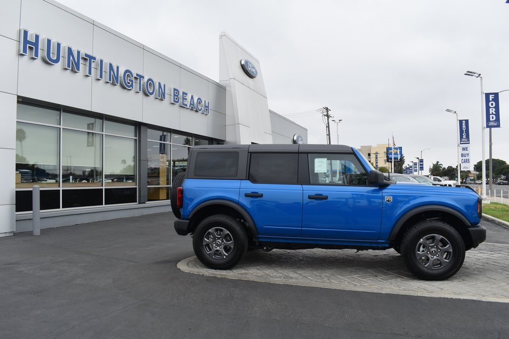Vehicle image 5 of 22