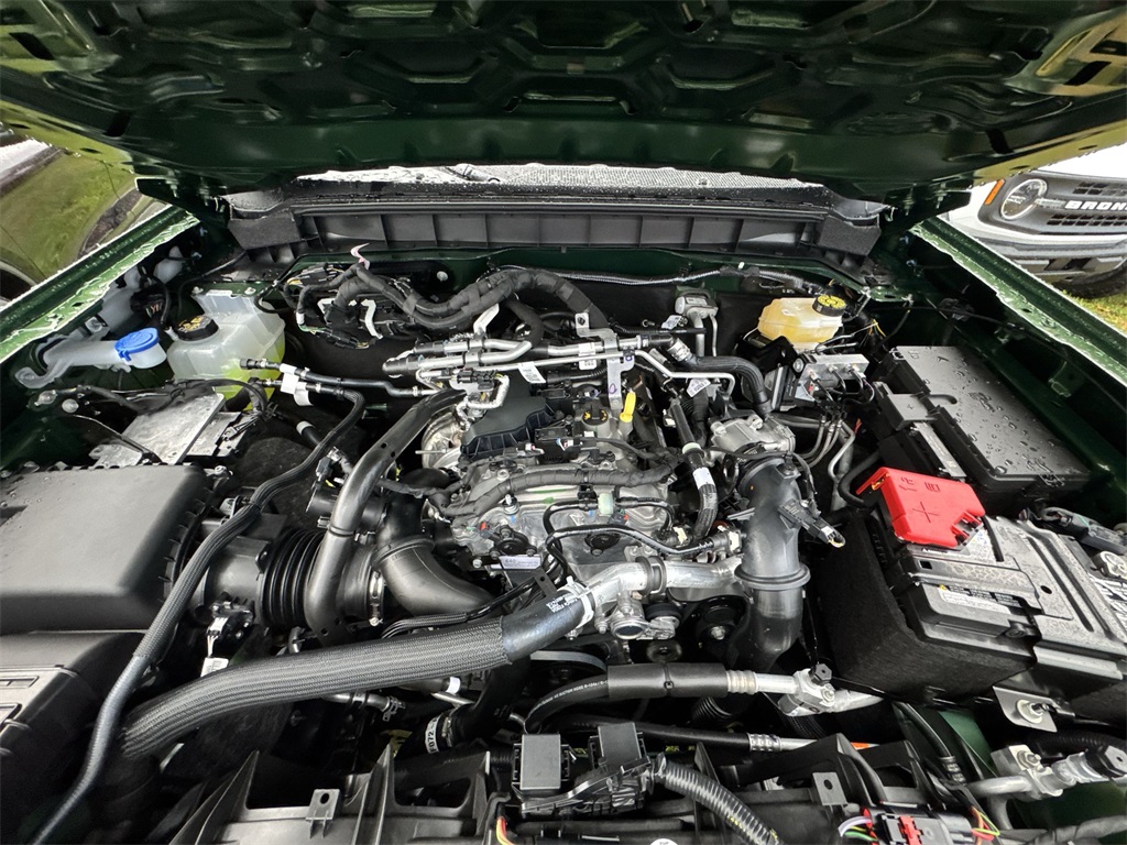 2025 Ford Bronco Big Bend Image 3 of 19