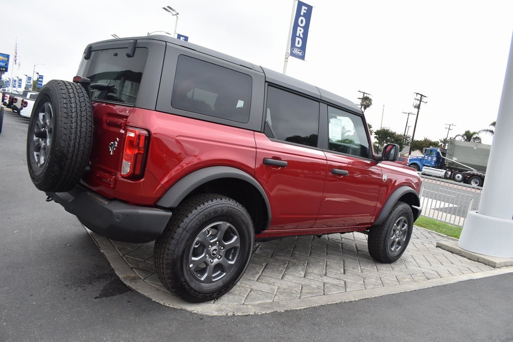 Vehicle image 5 of 22