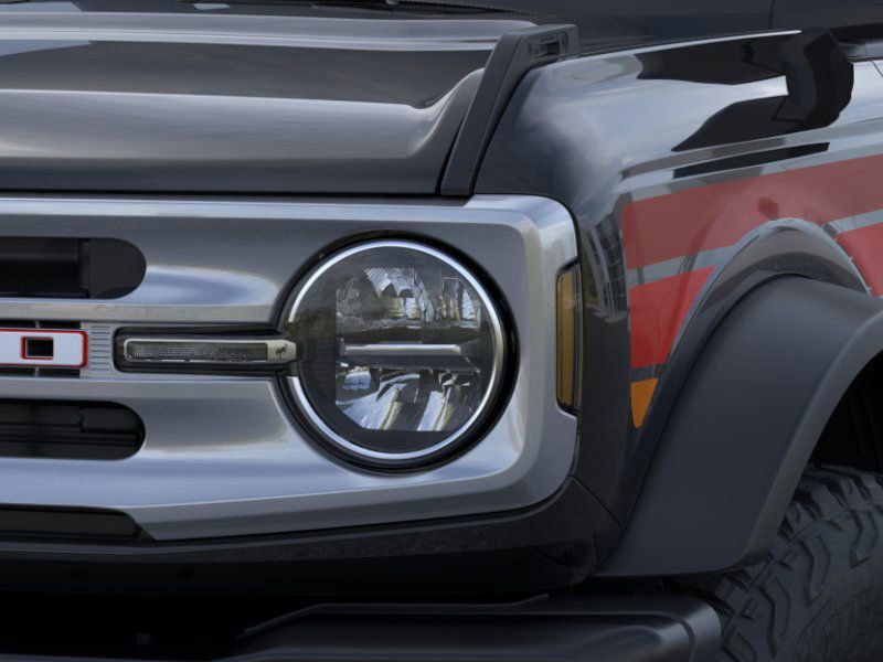 Vehicle image 23 of 25