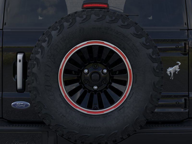 Vehicle image 9 of 25
