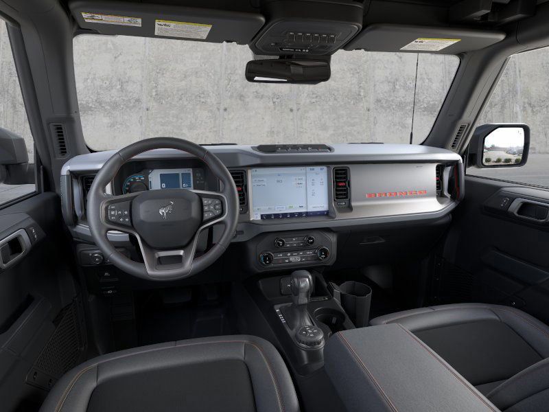 Vehicle image 15 of 25