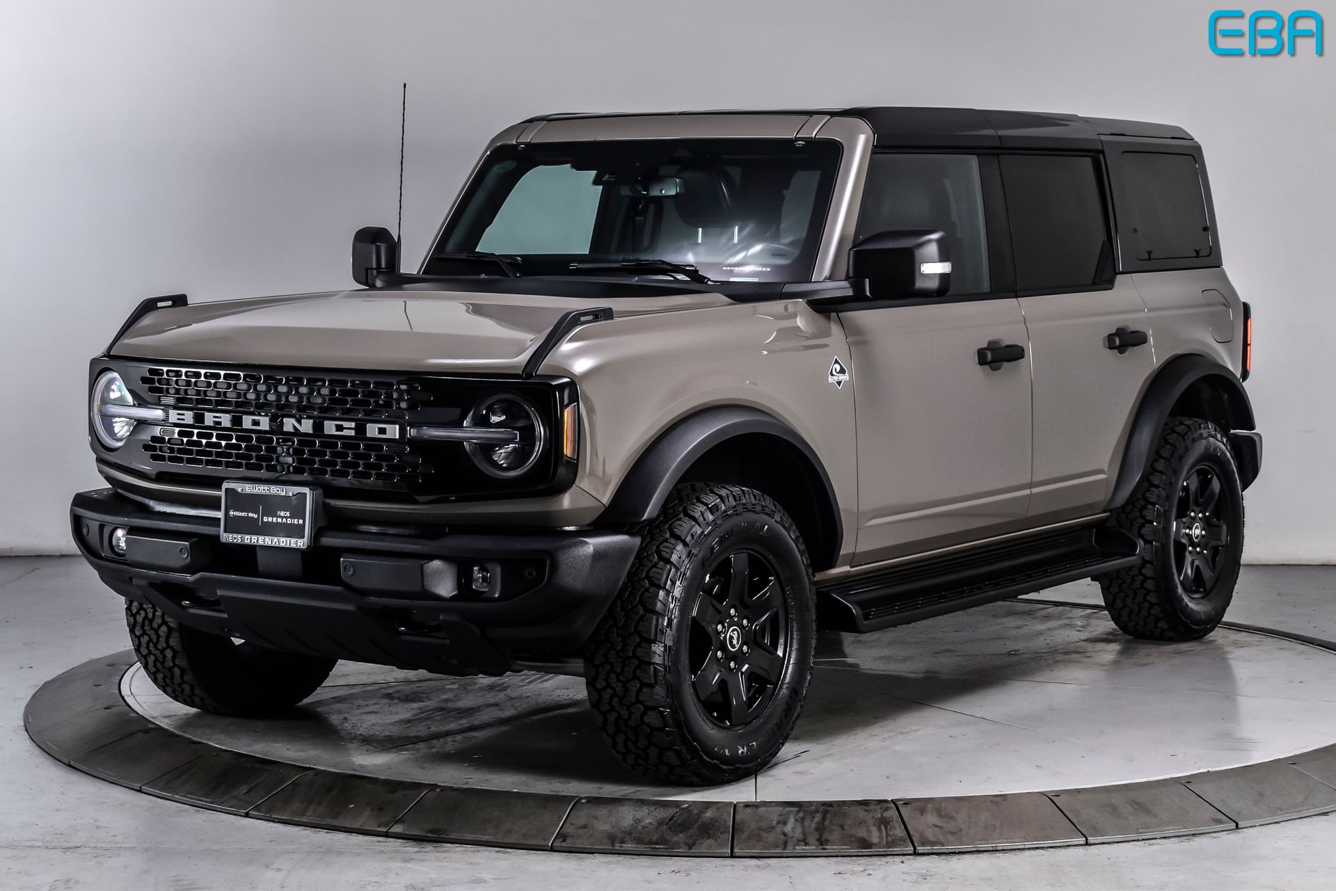 2025 Ford Bronco Outer Banks Image 1 of 30