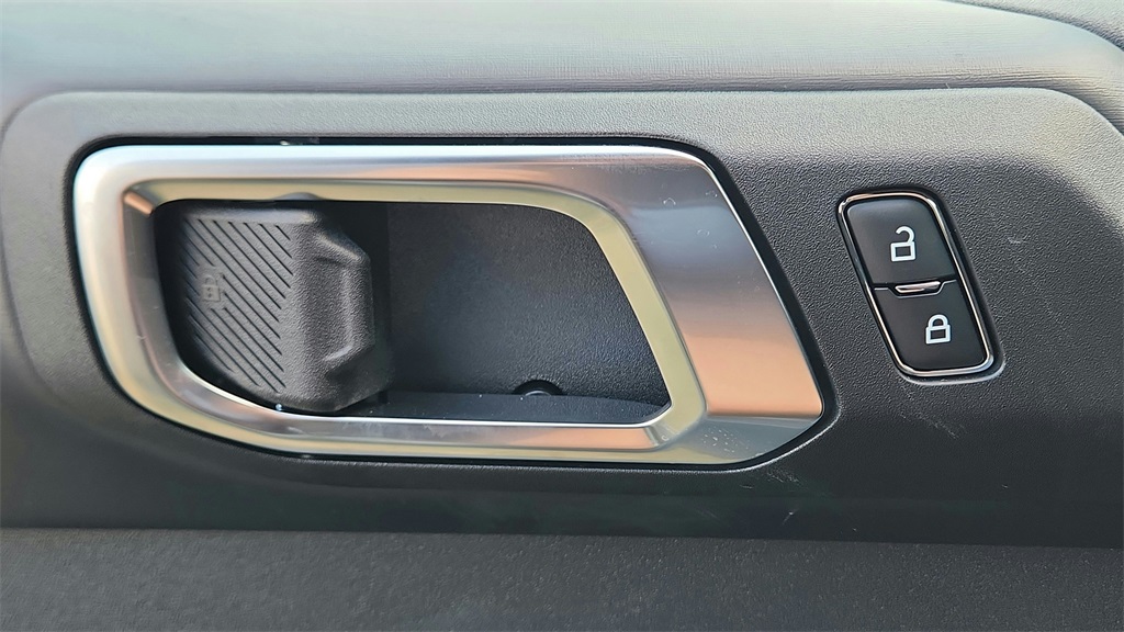 2025 Ford Bronco Outer Banks Image 35 of 35