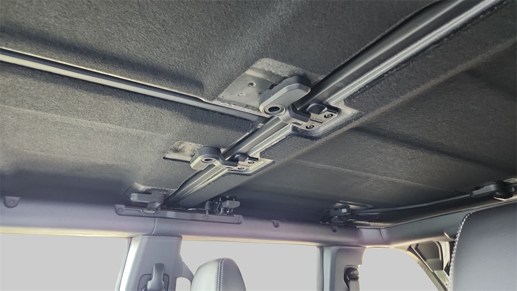 2025 Ford Bronco Outer Banks Image 26 of 35