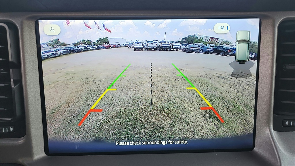 2025 Ford Bronco Outer Banks Image 17 of 35