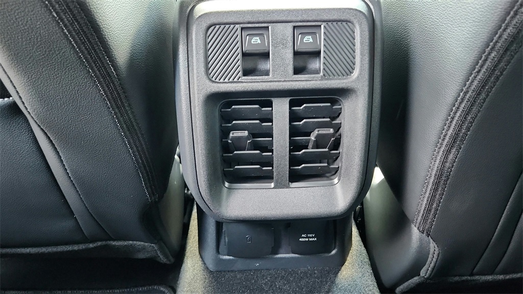 2025 Ford Bronco Outer Banks Image 22 of 35