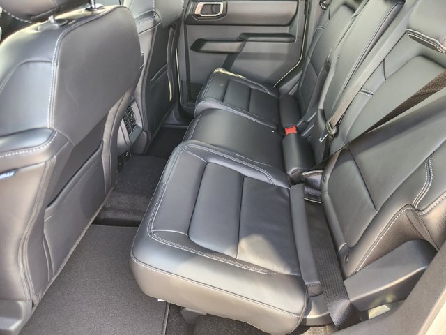 2025 Ford Bronco Outer Banks Image 10 of 22