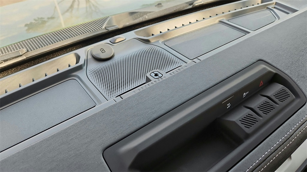 2025 Ford Bronco Outer Banks Image 25 of 36