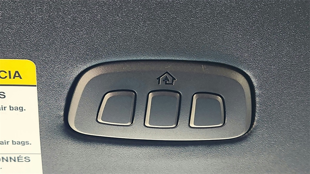 2025 Ford Bronco Outer Banks Image 22 of 36