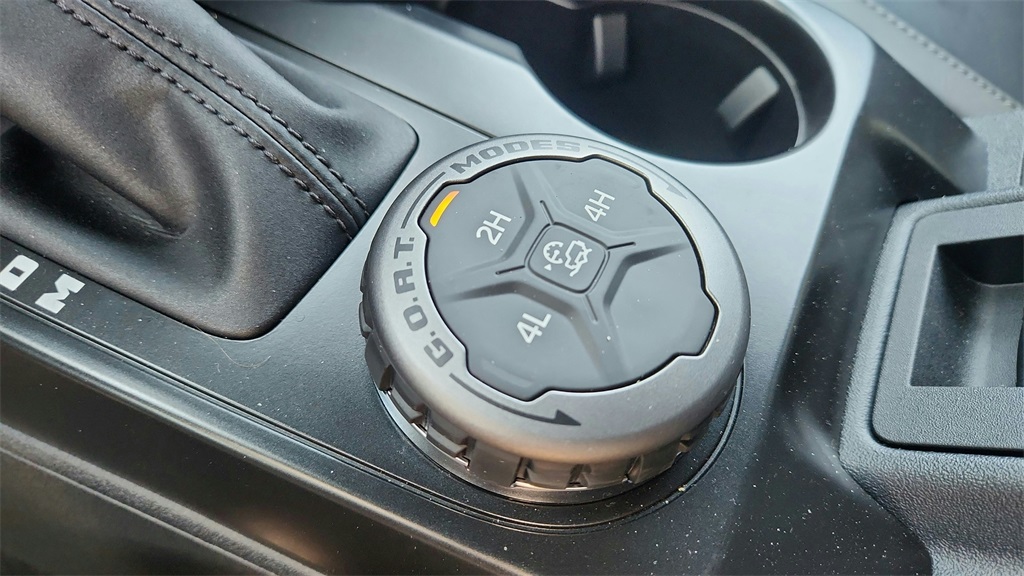 2025 Ford Bronco Outer Banks Image 24 of 36