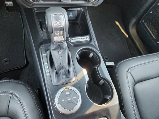 2025 Ford Bronco Outer Banks Image 20 of 25