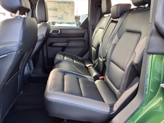 2025 Ford Bronco Outer Banks Image 8 of 23