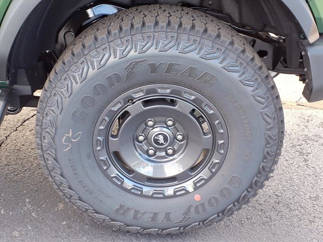 2025 Ford Bronco Outer Banks Image 6 of 23