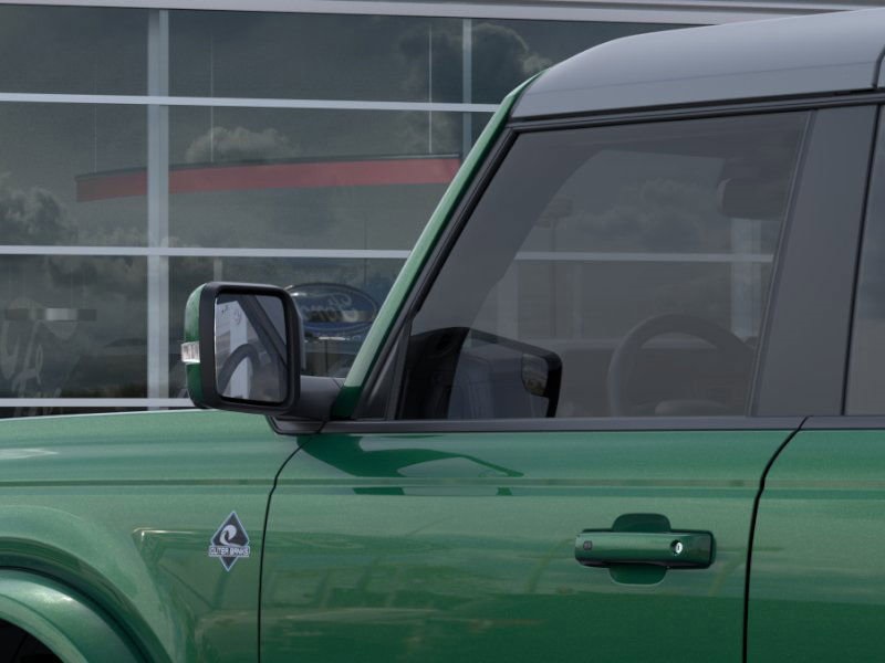 Vehicle image 22 of 25