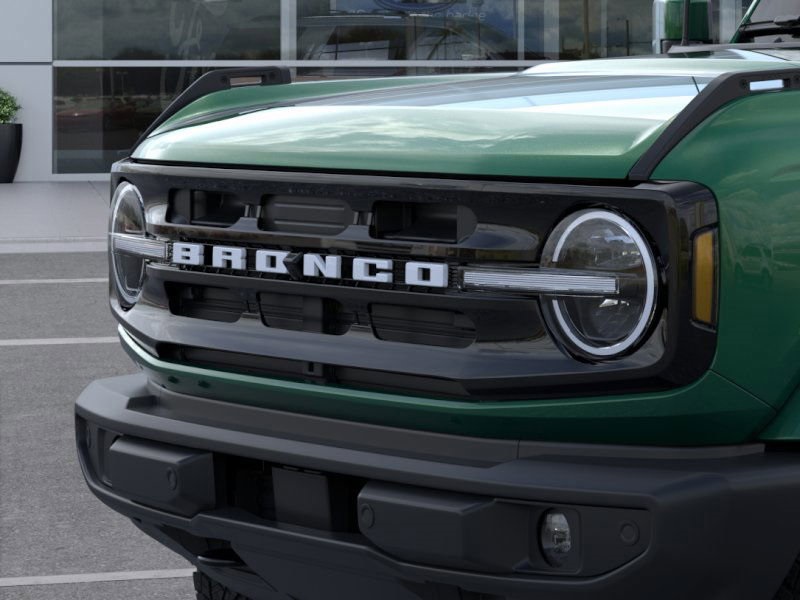 Vehicle image 19 of 25