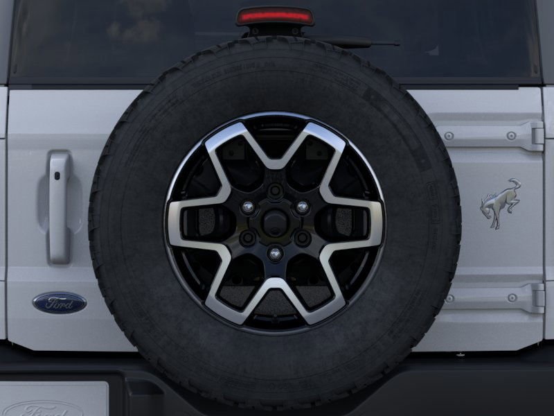 Vehicle image 24 of 25