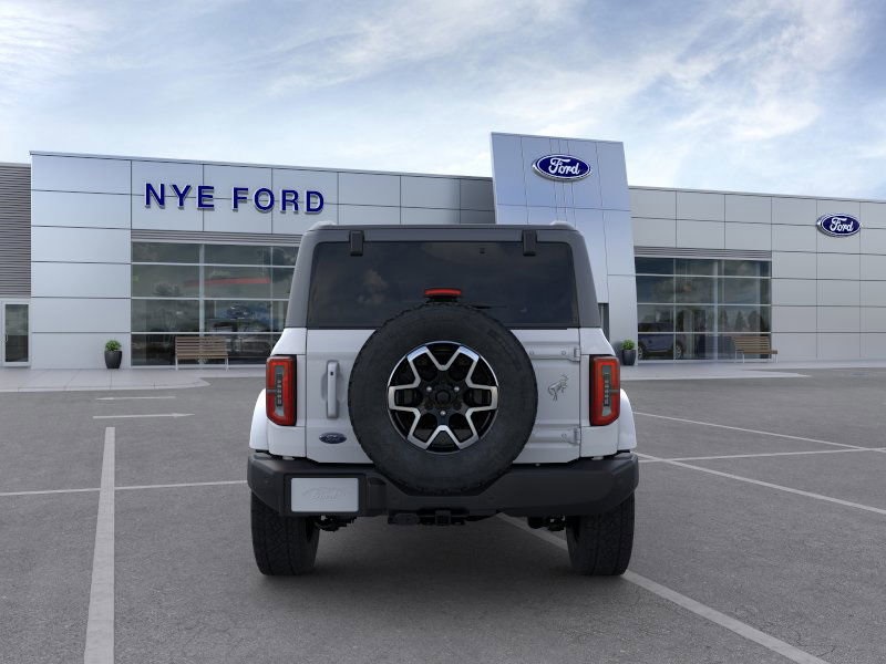 Vehicle image 8 of 25