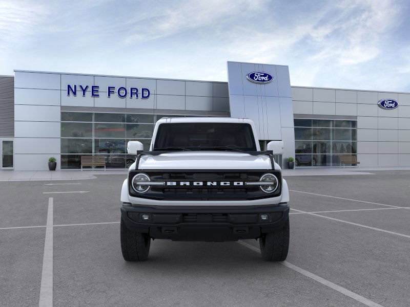 Vehicle image 4 of 25
