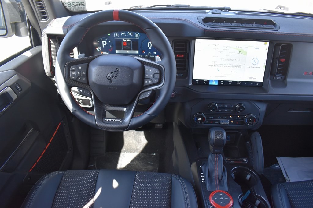 Vehicle image 17 of 27