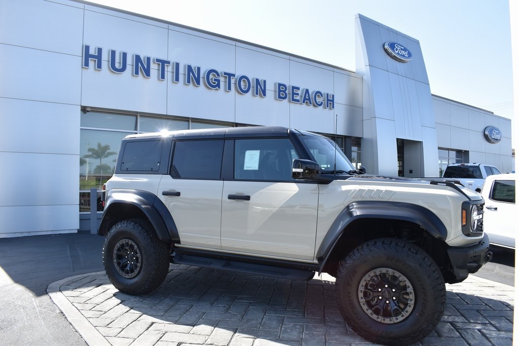 Vehicle image 3 of 27