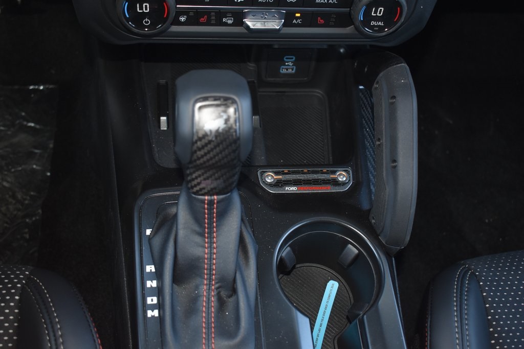 Vehicle image 23 of 27