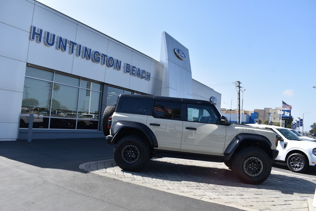 Vehicle image 4 of 27
