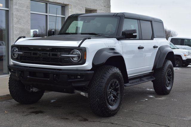 2025 Ford Bronco Raptor Image 3 of 55