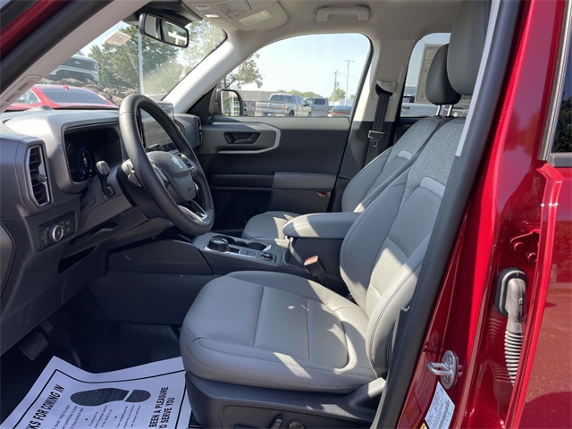 2025 Ford Bronco Sport Badlands Image 12 of 30