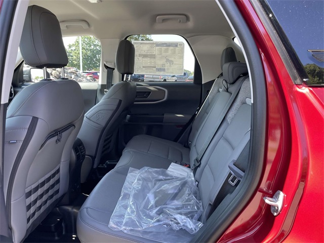 2025 Ford Bronco Sport Badlands Image 11 of 30