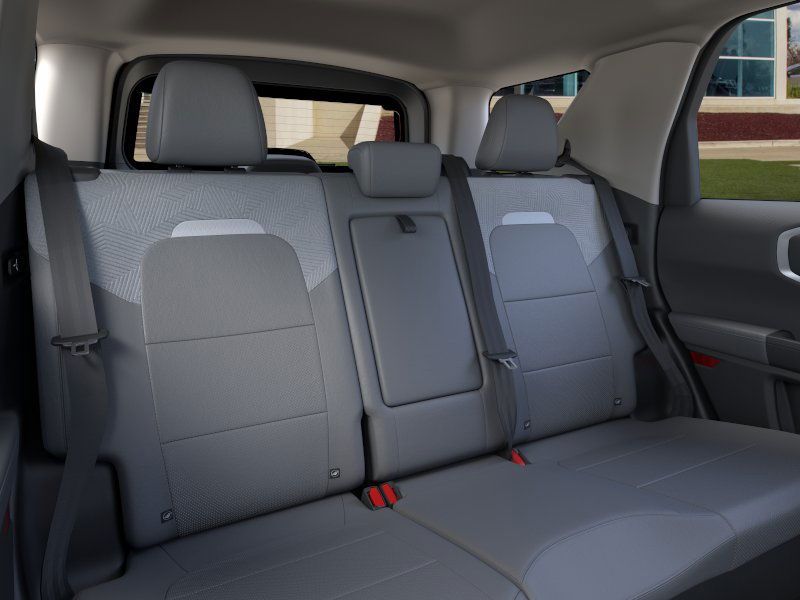 Vehicle image 11 of 23