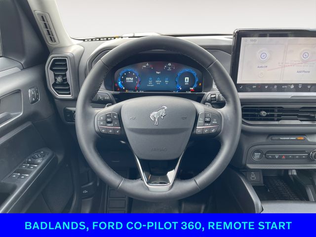 Vehicle image 13 of 15
