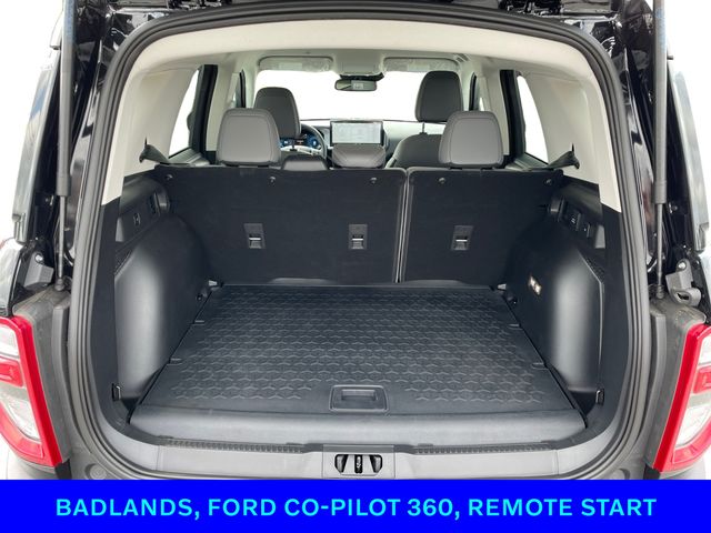Vehicle image 8 of 15