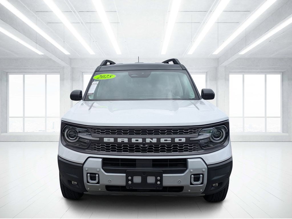 2025 Ford Bronco Sport Badlands Image 3 of 27
