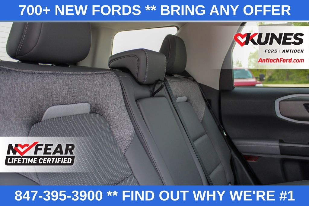 Vehicle image 22 of 48