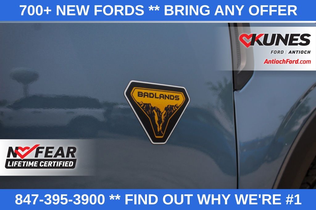 Vehicle image 10 of 48