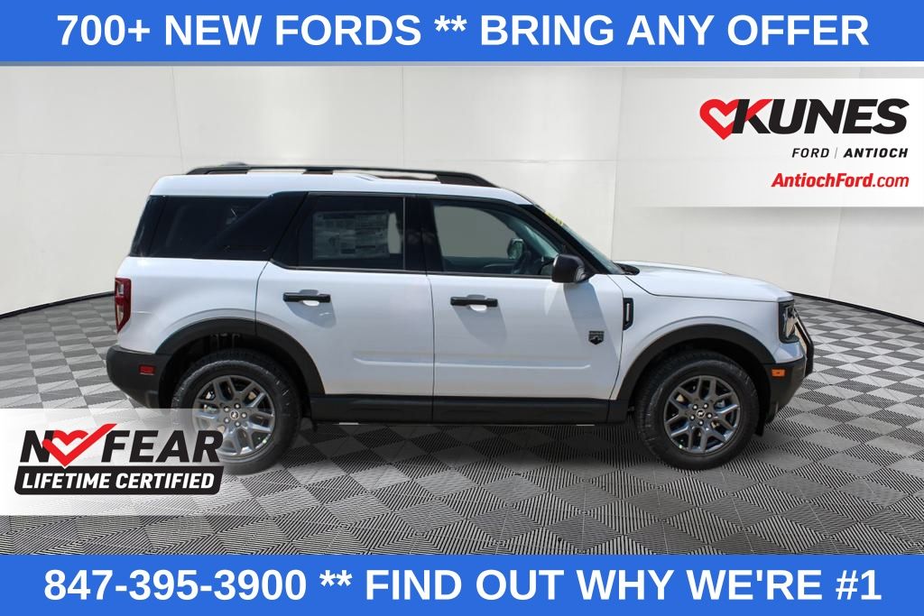 Vehicle image 4 of 45