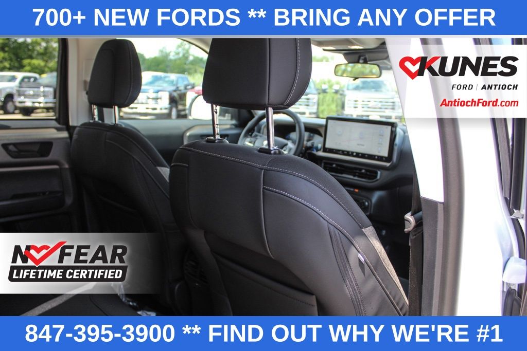Vehicle image 18 of 45