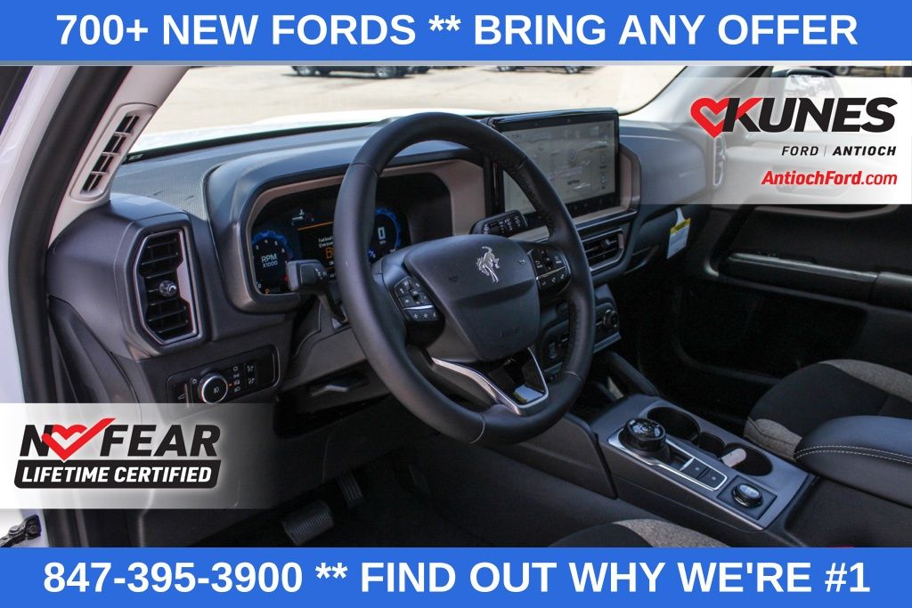 Vehicle image 20 of 45