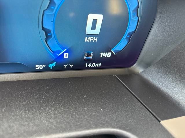 Vehicle image 10 of 28