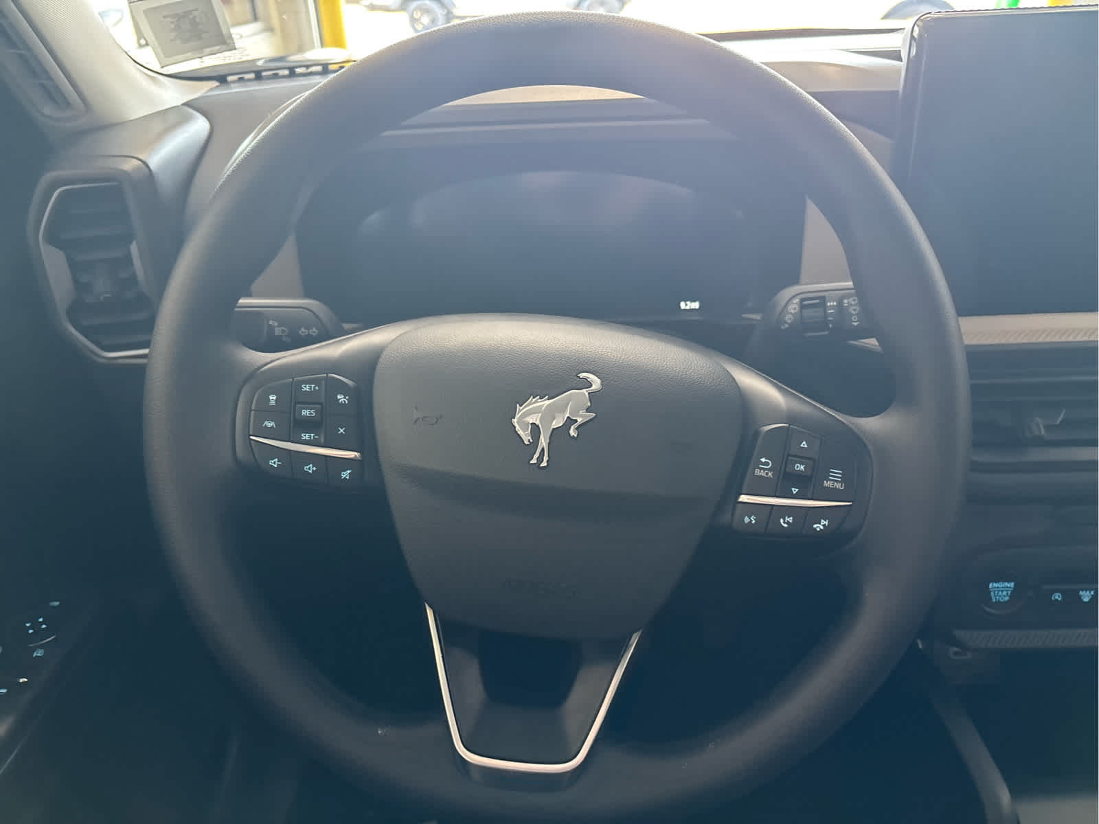 Vehicle image 11 of 29